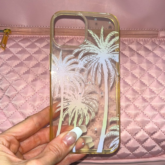 iPhone 13 Cases - Picture 7 of 16